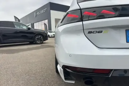 Photo 36 Peugeot 508  SW Hybrid4 360 e-EAT8 Peugeot Sport Engineered