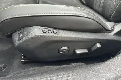 Photo 31 Peugeot 508  SW Hybrid4 360 e-EAT8 Peugeot Sport Engineered