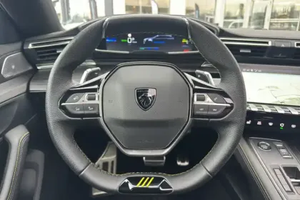 Photo 17 Peugeot 508  SW Hybrid4 360 e-EAT8 Peugeot Sport Engineered