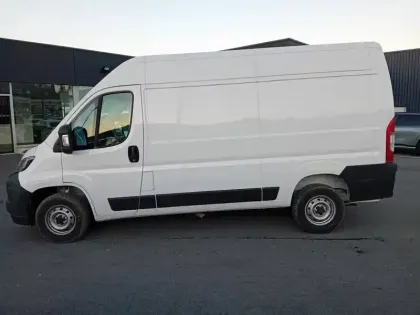 Photo 34 Peugeot Boxer  FGN TOLE 3.3 T L2H2 140 S&S BVM6