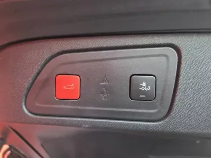 Photo 11 Citroën C5 aircross  PureTech 130 S&S BVM6