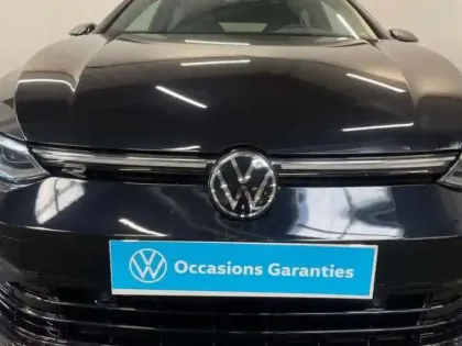 Photo 7 Volkswagen Golf 1.5 eTSI OPF 150 DSG7 R-Line