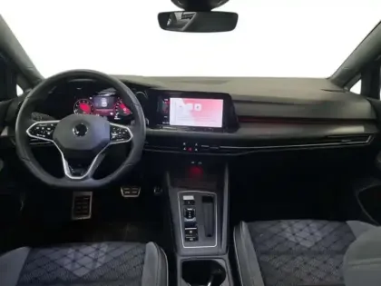 Photo 8 Volkswagen Golf 1.5 eTSI OPF 150 DSG7 R-Line