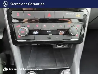 Photo 12 Volkswagen T-cross  1.0 TSI 110 Start/Stop BVM6 Carat