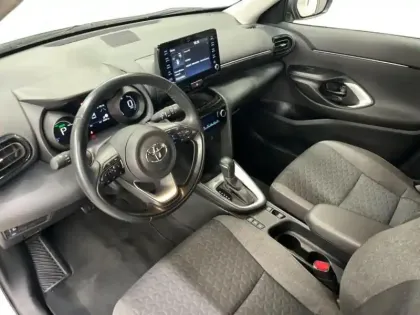 Photo 13 Toyota Yaris  Cross 116h Dynamic MY22