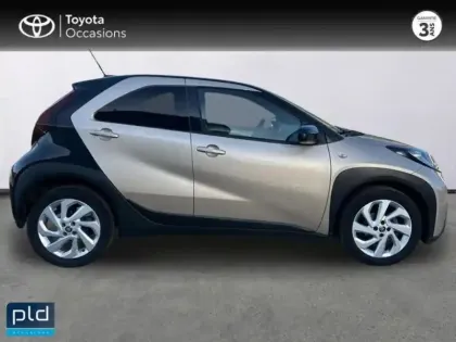 Photo 2 Toyota Aygo  X 1.0 VVT-i 72ch Design