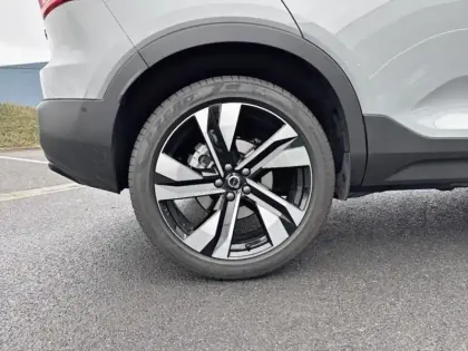 Photo 10 Volvo Xc40  B3 163ch Plus DCT 7