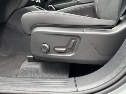 Photo 12 Volvo Xc40  B3 163ch Plus DCT 7