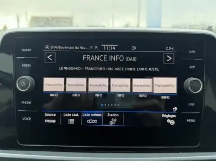 Photo 13 Volkswagen T-roc  1.5 TSI EVO 150ch Style