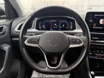 Photo 10 Volkswagen T-roc  1.5 TSI EVO 150ch Style