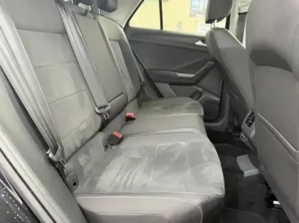 Photo 8 Volkswagen T-roc  1.5 TSI EVO 150ch Style