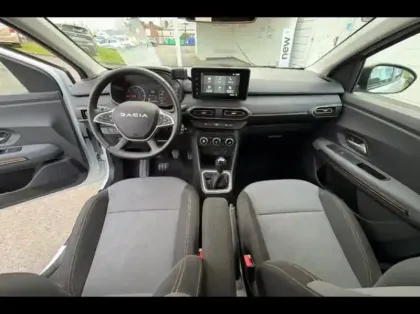 Photo 8 Dacia Sandero  1.0 ECO-G 100ch Stepway Extreme -24