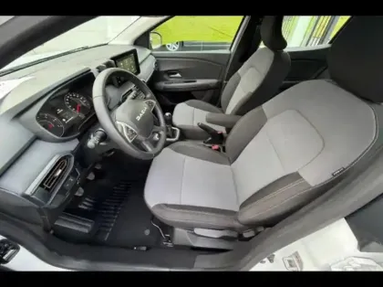Photo 9 Dacia Sandero  1.0 ECO-G 100ch Stepway Extreme -24