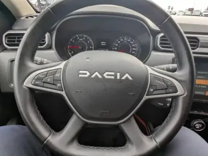 Photo 13 Dacia Duster  1.3 TCe 150ch FAP Extreme 4x2 EDC