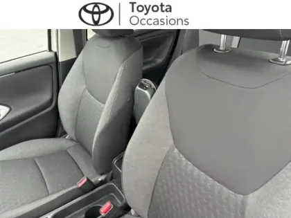 Photo 11 Toyota Yaris  116h Dynamic 5p MY22