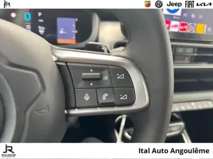 Photo 12 Jeep Avenger  1.2 Turbo T3 100ch MHEV Altitude BVR6 eHybrid