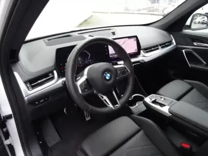 Photo 2 BMW X1  sDrive20i 170ch M Sport