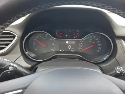 Photo 9 Opel Grandland X  Hybrid4 300ch Ultimate 11cv