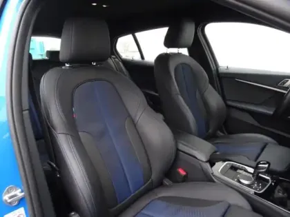 Photo 8 BMW Serie 1 Série 1 118iA 136ch M Sport DKG7