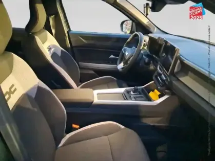 Photo 4 Dacia Bigster  1.8 hybrid 155ch Journey