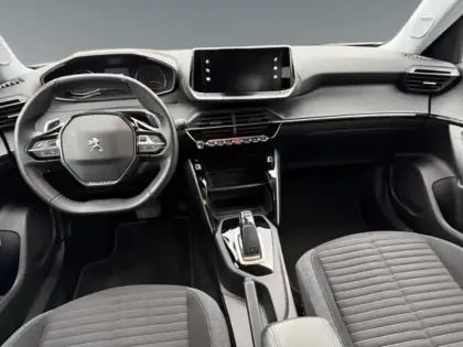 Photo 10 Peugeot 2008  1.2 PureTech 130ch S&S Style EAT8