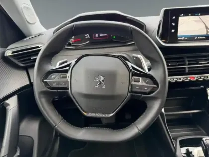 Photo 41 Peugeot 2008  1.2 PureTech 130ch S&S Style EAT8