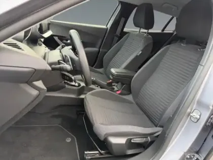 Photo 38 Peugeot 2008  1.2 PureTech 130ch S&S Style EAT8