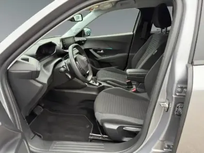 Photo 23 Peugeot 2008  1.2 PureTech 130ch S&S Style EAT8