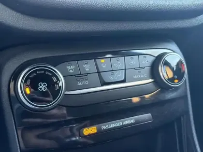 Photo 14 Ford Puma  1.0 Flexifuel 125ch S&S mHEV ST-Line Design 2