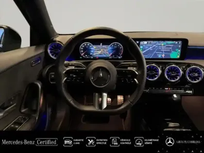 Photo 6 Mercedes Classe A  200 163ch AMG Line 7G-DCT