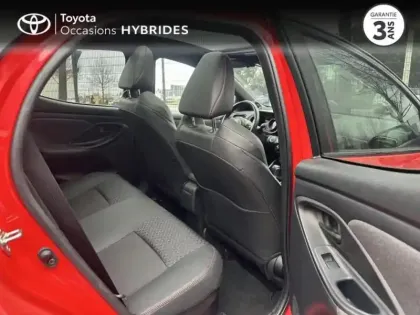 Photo 6 Toyota Yaris  116h Première 5p