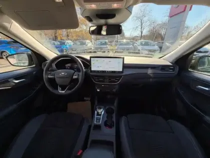 Photo 9 Ford Kuga  2.5 Duratec 180ch Hybrid FlexiFuel ST-Line Powershift