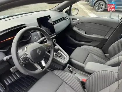 Photo 14 Renault Clio  1.6 E-Tech 145ch full hybrid esprit Alpine - 25