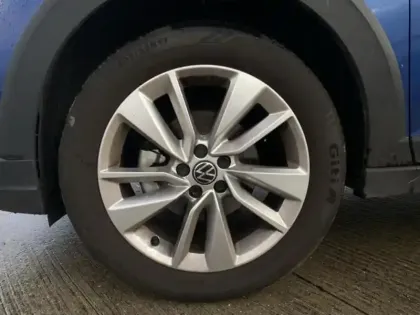 Photo 9 Volkswagen Taigo  1.0 TSI 116ch VW Edition DSG7