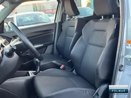 Photo 10 Suzuki Swift  1.2 Dualjet Hybrid 83ch Pack