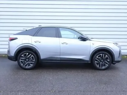 Photo 3 Peugeot 3008  1.2 Hybrid 145ch GT e-DCS6