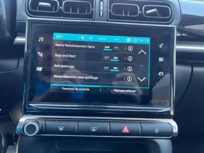 Photo 14 Citroën C3  1.2 PureTech 110ch S&S Shine Pack  EAT6