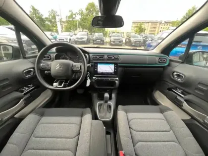 Photo 6 Citroën C3  1.2 PureTech 110ch S&S Shine Pack  EAT6