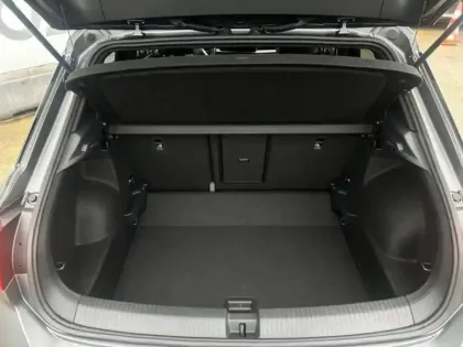 Photo 6 Volkswagen T-roc  1.5 TSI Evo2 150ch R-Line Edition DSG7