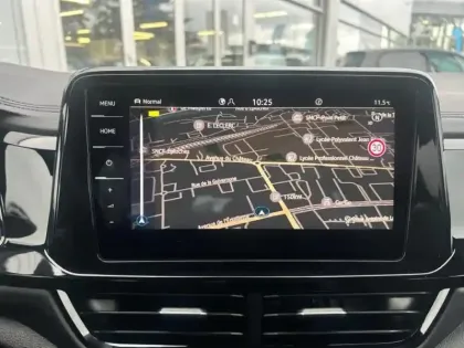 Photo 14 Volkswagen T-roc  1.5 TSI Evo2 150ch R-Line Edition DSG7