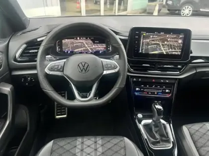 Photo 11 Volkswagen T-roc  1.5 TSI Evo2 150ch R-Line Edition DSG7