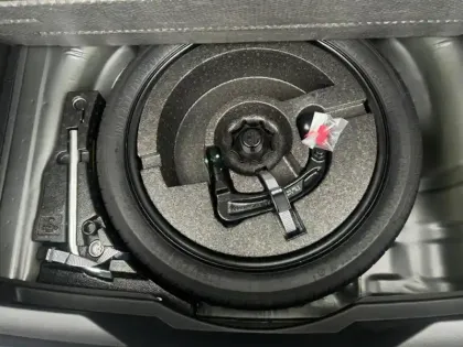 Photo 7 Volkswagen T-roc  1.5 TSI Evo2 150ch R-Line Edition DSG7