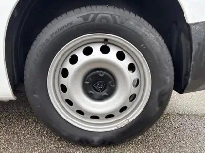 Photo 8 Peugeot Partner  M 650kg BlueHDi 130ch S&S EAT8 Pack Premium Connect