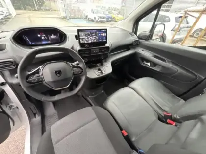 Photo 13 Peugeot Partner  M 650kg BlueHDi 130ch S&S EAT8 Pack Premium Connect