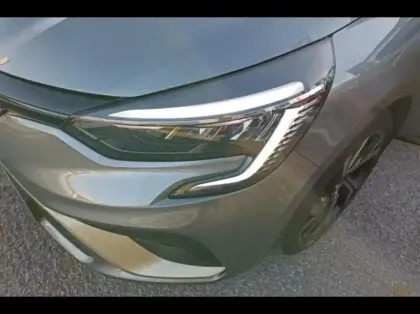 Photo 13 Renault Clio  1.6 E-Tech hybride 145ch Engineered