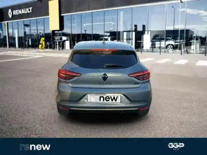 Photo 4 Renault Clio  1.6 E-Tech hybride 145ch Engineered