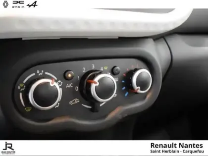 Photo 5 Renault Twingo  1.0 SCe 75ch Zen - 20