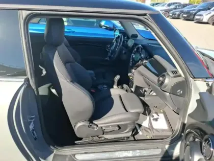 Photo 2 Mini Mini  Cooper SE 184ch Edition Premium Plus BVA 5CV