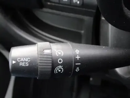 Photo 13 Peugeot Boxer  Benne 335 L2 2.2 BlueHDi 140 S&S Pro SR