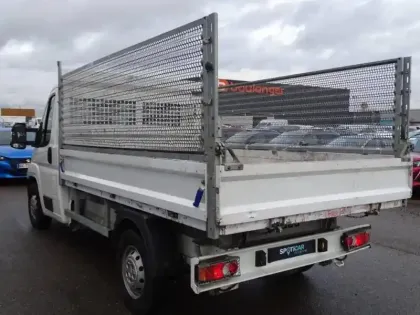 Photo 5 Peugeot Boxer  Benne 335 L2 2.2 BlueHDi 140 S&S Pro SR